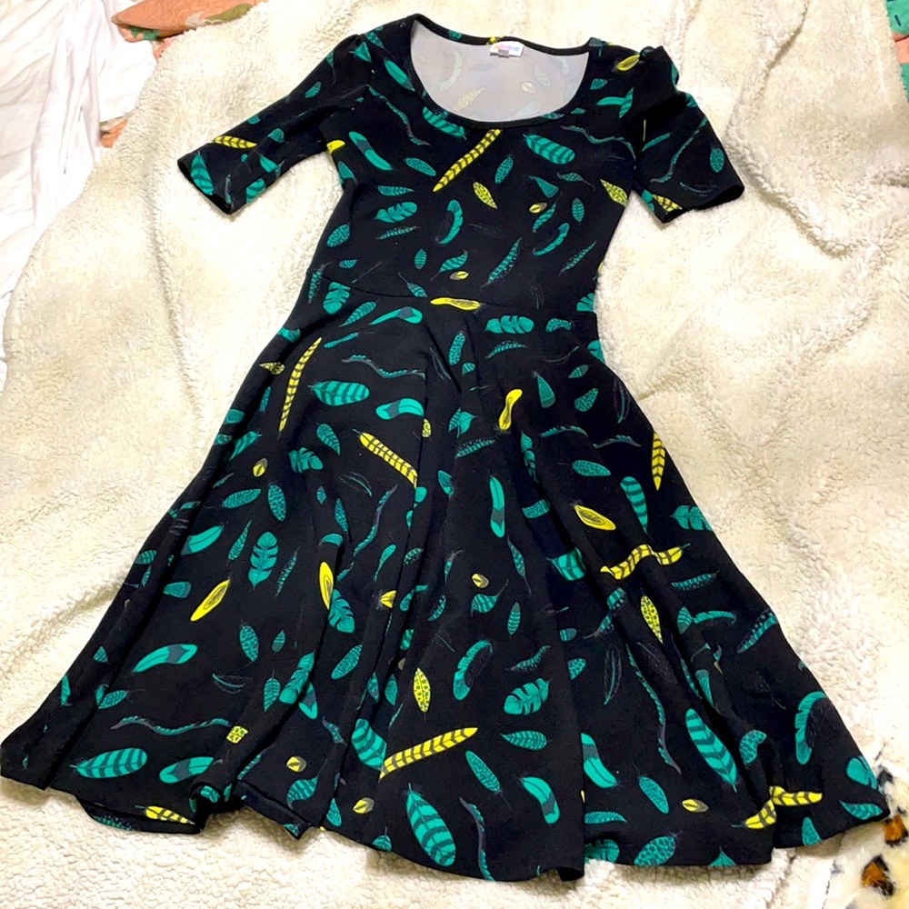 Lularoe feather print nicole dress